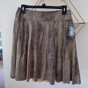 International concepts skirt
